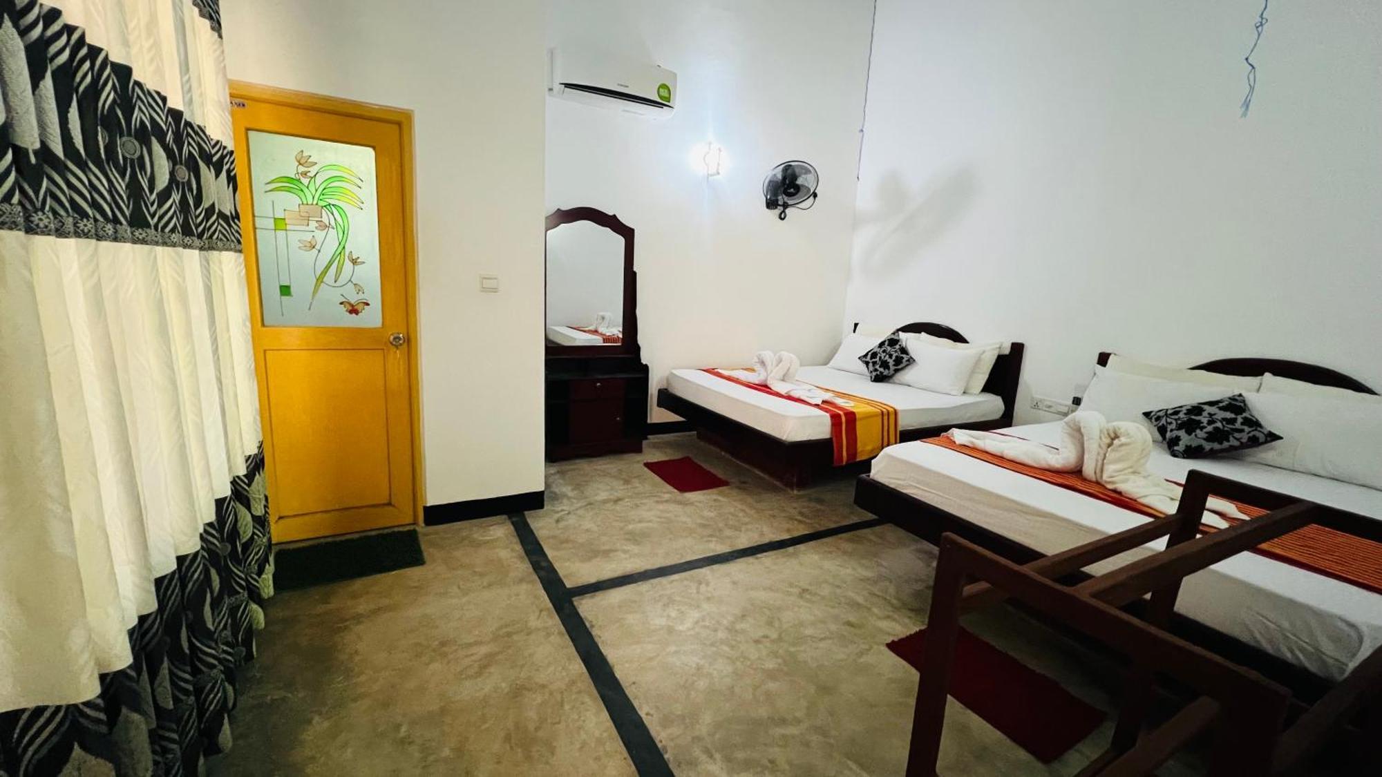Sigiriya Rock Elephant Corridor Apartment Exterior foto